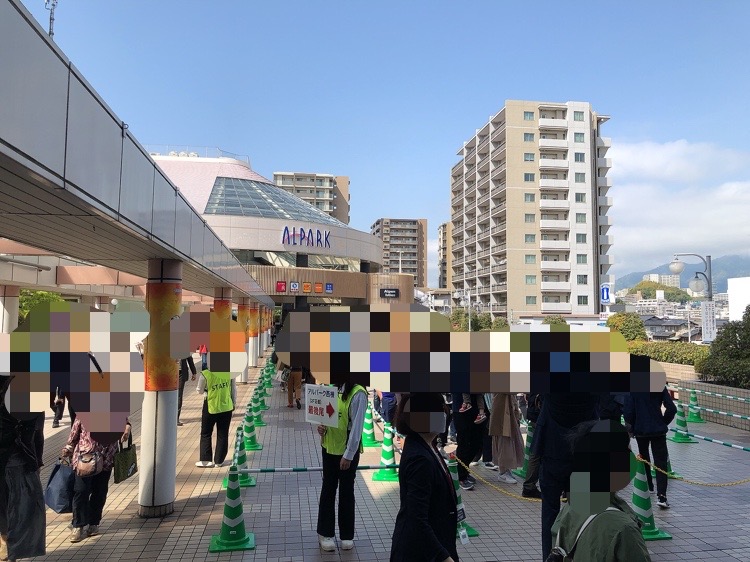 リニューアルオープンしたアルパーク西棟へ小麦アレルギー対応商品を探しに