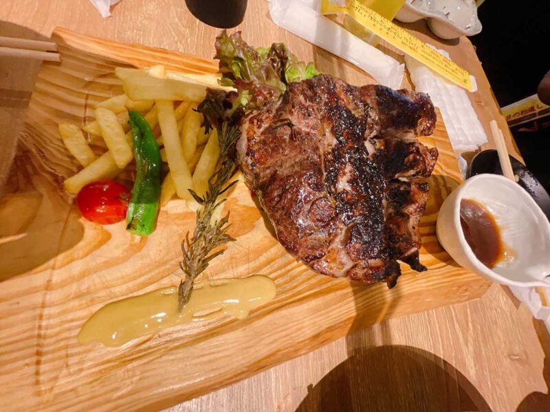 県産ソーキの炙り焼き