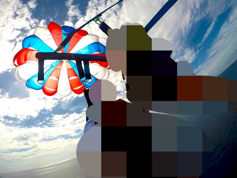 パラセーリングから見た沖縄の絶景